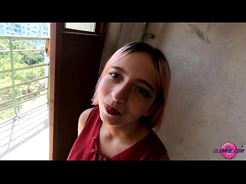❤️ Sensuell student suger en fremmed i utmarken - Cum On His Face ️❌ Analporno hos oss ☑